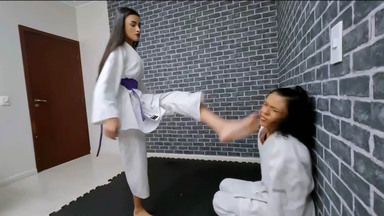 Karate Fight Amanda Fabri VS Nataly - Power Kicks With Model Feets 